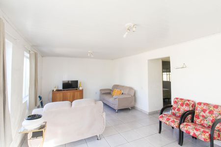 Casa à venda com 4 quartos, 520m² em Rio Branco, Canoas