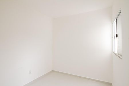 Quarto 1 de apartamento à venda com 2 quartos, 40m² em Penha de França, São Paulo