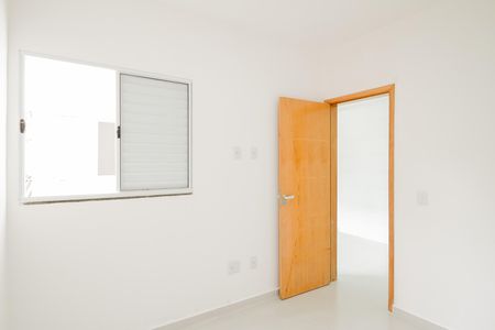 Quarto 1 de apartamento à venda com 2 quartos, 40m² em Penha de França, São Paulo