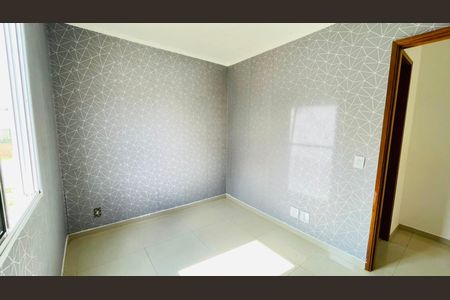 Quarto 1 de apartamento para alugar com 2 quartos, 45m² em Jardim Isis, Cotia