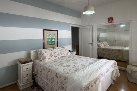 Casa para alugar com 200m², 4 quartos e 2 vagasSuite