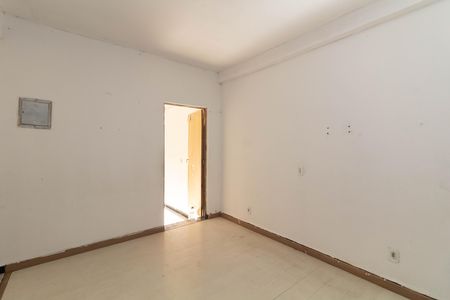 Casa para alugar com 80m², 2 quartos e 1 vaga Casa para alugar com 80m², 2 quartos e 1 vagaSala
