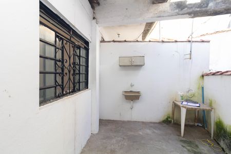 Casa para alugar com 80m², 2 quartos e 1 vaga Casa para alugar com 80m², 2 quartos e 1 vagaÁrea de Serviço