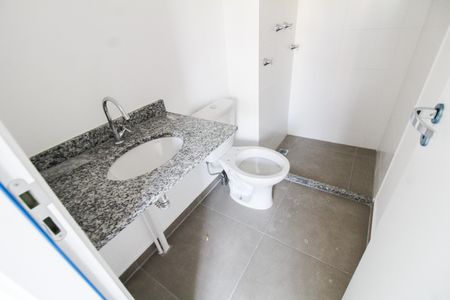 Banheiro de kitnet/studio à venda com 1 quarto, 27m² em Belenzinho, São Paulo
