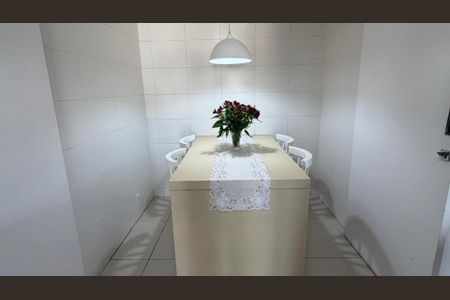 Cozinha de apartamento à venda com 3 quartos, 130m² em Vila Ipojuca, São Paulo