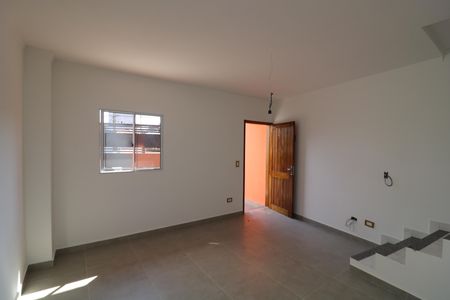 Sala de casa à venda com 3 quartos, 79m² em Vila California, São Paulo