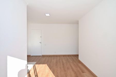 Apartamento para alugar com 52m², 2 quartos e 1 vagaSala
