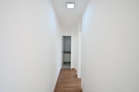 Corredor de apartamento para alugar com 2 quartos, 52m² em Vila Andrade, São Paulo