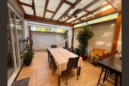 Casa de Condomínio à venda com 3 quartos, 140m² em Jardim America II, Valinhos