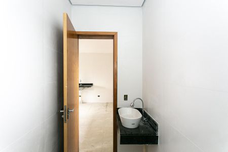 Apartamento para alugar com 60m², 2 quartos e sem vagaBanheiro