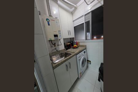 Área de Serviço de apartamento à venda com 2 quartos, 73m² em Jardim Wanda, Taboão da Serra