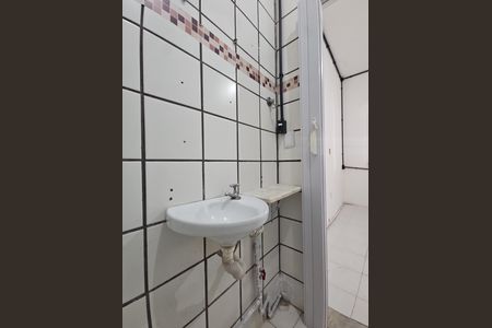Casa para alugar com 40m², 1 quarto e sem vaga Casa para alugar com 40m², 1 quarto e sem vagaBanheiro