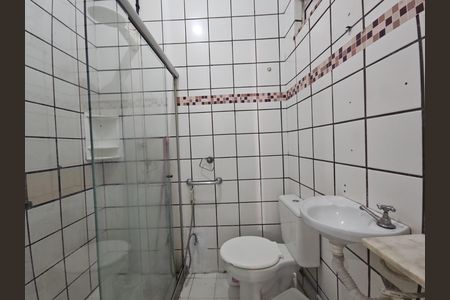 Banheiro de casa para alugar com 1 quarto, 40m² em Santo Antônio, Salvador