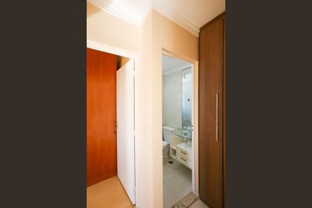 Apartamento para alugar com 50m², 2 quartos e 1 vaga Apartamento para alugar com 50m², 2 quartos e 1 vagaHall de distribuição