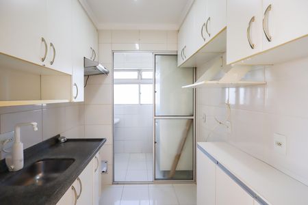 Cozinha de apartamento para alugar com 2 quartos, 50m² em Jurubatuba, São Paulo