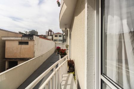 Varanda de casa de condomínio para alugar com 2 quartos, 145m² em Penha de França, São Paulo