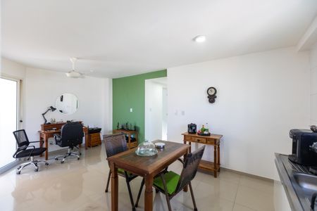 Apartamento à venda com 2 quartos, 130m² em Vila Itapura, Campinas