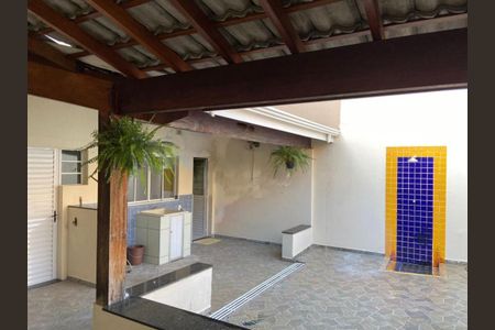 Casa à venda com 3 quartos, 230m² em Parque Residencial Vila União, Campinas