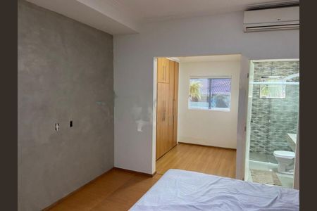 Casa à venda com 3 quartos, 230m² em Parque Residencial Vila União, Campinas
