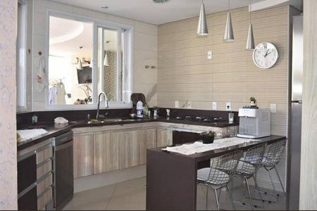 Casa de Condomínio à venda com 4 quartos, 430m² em Swiss Park, Campinas