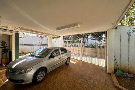 Garagem de casa para alugar com 5 quartos, 270m² em Vila da Saúde, São Paulo