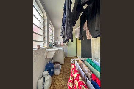 Área de Serviço de casa para alugar com 5 quartos, 270m² em Vila da Saúde, São Paulo