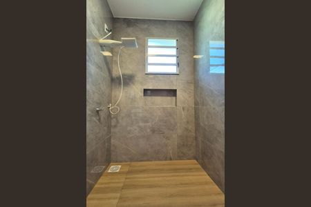Banheiro da Suíte de casa à venda com 2 quartos, 60m² em Parque das Praças, Campinas