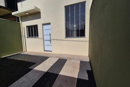 Garagem de casa à venda com 2 quartos, 60m² em Parque das Praças, Campinas
