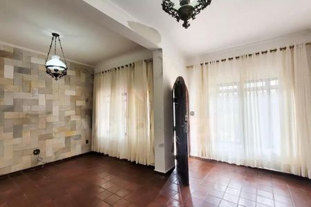 Casa à venda com 4 quartos, 228m² em Taquaral, Campinas