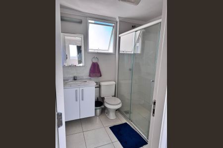 Apartamento à venda com 64m², 2 quartos e 1 vaga Apartamento à venda com 64m², 2 quartos e 1 vagaBanheiro