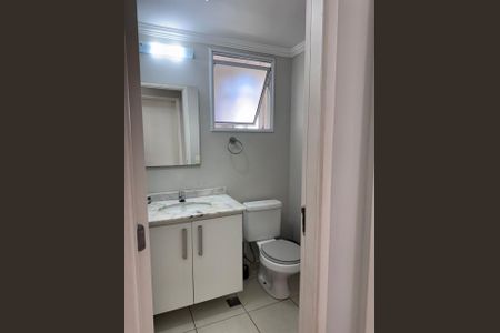 Apartamento à venda com 64m², 2 quartos e 1 vaga Apartamento à venda com 64m², 2 quartos e 1 vagaBanheiro