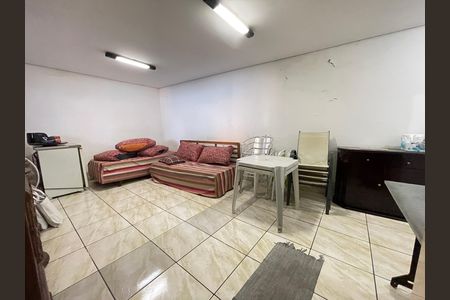 Casa à venda com 1 quarto, 600m² em Caxingui, São Paulo