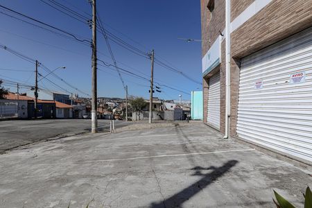 Fachada de casa para alugar com 1 quarto, 68m² em Vila Cintra, Mogi das Cruzes