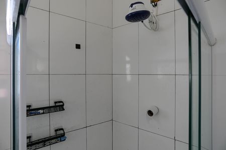 Banheiro de casa para alugar com 1 quarto, 68m² em Vila Cintra, Mogi das Cruzes