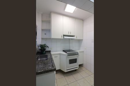 Cozinha  de apartamento à venda com 3 quartos, 97m² em Vila Euclides, São Bernardo do Campo