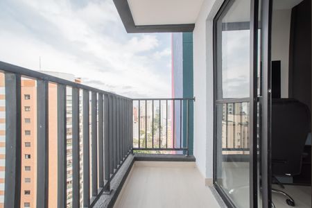 Studio para alugar com 20m², 1 quarto e sem vaga Studio para alugar com 20m², 1 quarto e sem vagaVaranda