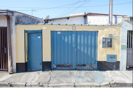 Fachada da Casa de casa para alugar com 1 quarto, 50m² em Parque Santo Antonio, Taubaté