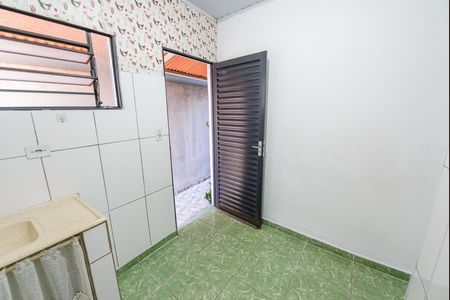 Cozinha de casa para alugar com 1 quarto, 50m² em Parque Santo Antonio, Taubaté