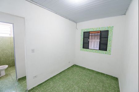 Casa para alugar com 1 quarto, 50m² em Parque Santo Antonio, Taubaté