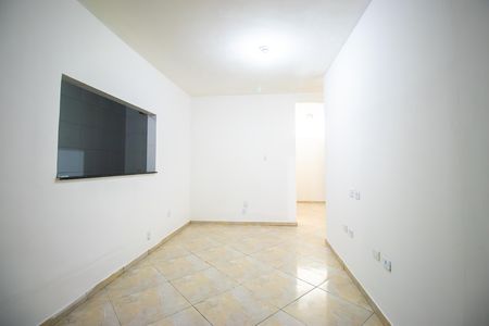 Sala de casa para alugar com 2 quartos, 85m² em Penha Circular, Rio de Janeiro