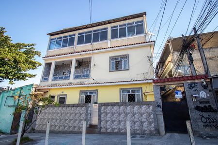 Fachada de casa para alugar com 2 quartos, 85m² em Penha Circular, Rio de Janeiro