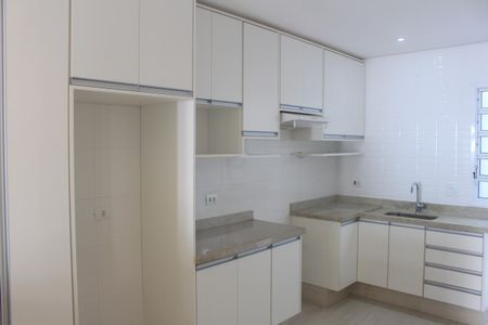 Casa à venda com 130m², 2 quartos e 1 vagaCozinha