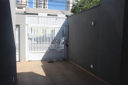 Garagem de casa à venda com 2 quartos, 130m² em Santa Paula, São Caetano do Sul