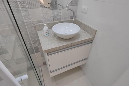 Casa à venda com 130m², 2 quartos e 1 vaga Casa à venda com 130m², 2 quartos e 1 vagaBanheiro