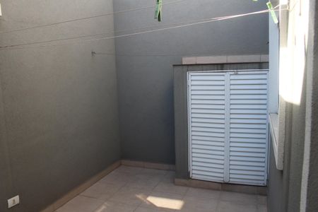 Casa à venda com 130m², 2 quartos e 1 vagaQuintal