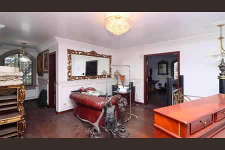 Casa para alugar com 400m², 6 quartos e 2 vagas Casa para alugar com 400m², 6 quartos e 2 vagasSala 3