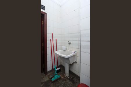 Casa para alugar com 400m², 6 quartos e 2 vagas Casa para alugar com 400m², 6 quartos e 2 vagasÁrea de Serviço