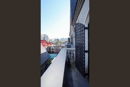 Casa para alugar com 400m², 6 quartos e 2 vagas Casa para alugar com 400m², 6 quartos e 2 vagasSuíte 2