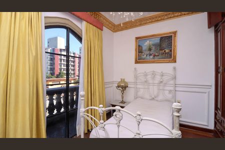 Casa para alugar com 400m², 6 quartos e 2 vagas Casa para alugar com 400m², 6 quartos e 2 vagasSuíte 1