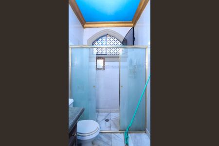 Casa para alugar com 400m², 6 quartos e 2 vagas Casa para alugar com 400m², 6 quartos e 2 vagasBanheiro Suíte 4